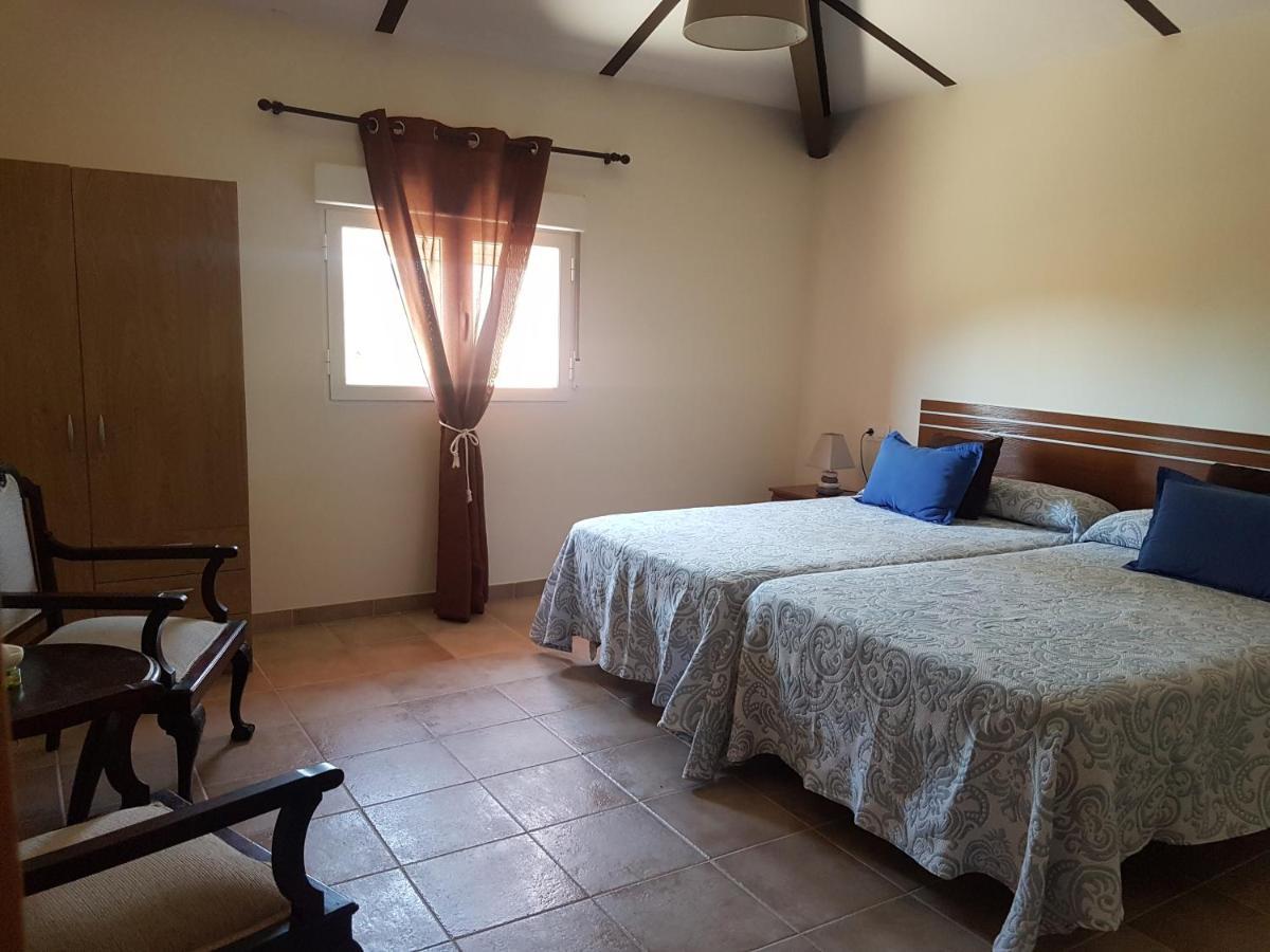 El Mirador Del Abuelo Guest House Cabeza del Buey Bagian luar foto