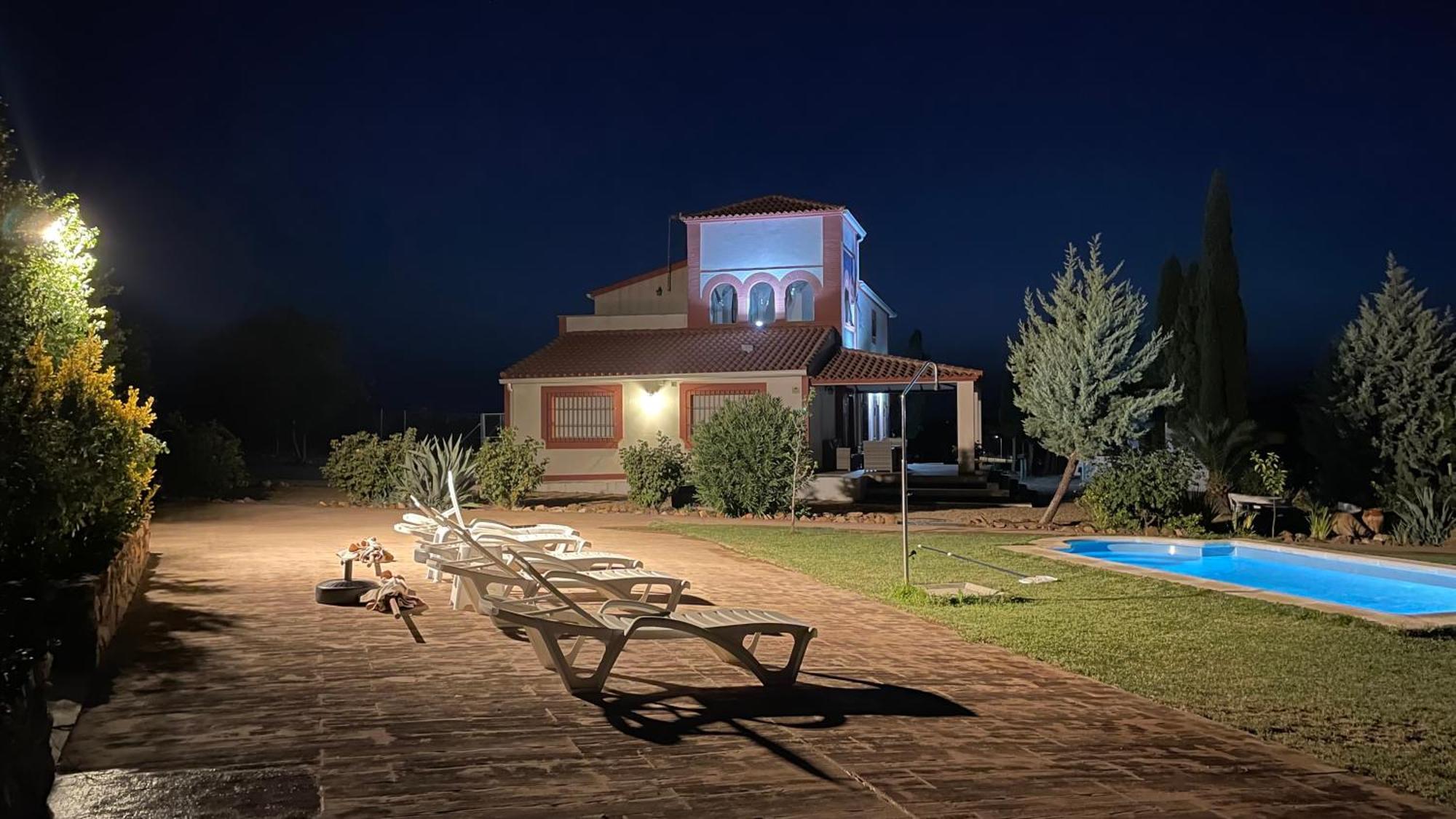 El Mirador Del Abuelo Guest House Cabeza del Buey Bagian luar foto